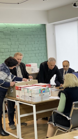 The opening of tender proposals for the capital repair of street lighting networks in Rivne took place