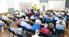 Перший міжнародний  форум